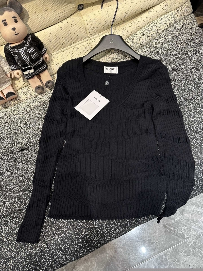 Ch*el sweaters